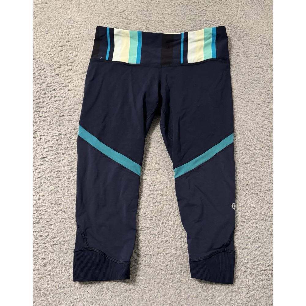 Lululemon Core Kicker Crop Leggings 4 Workout Yoga Gym
